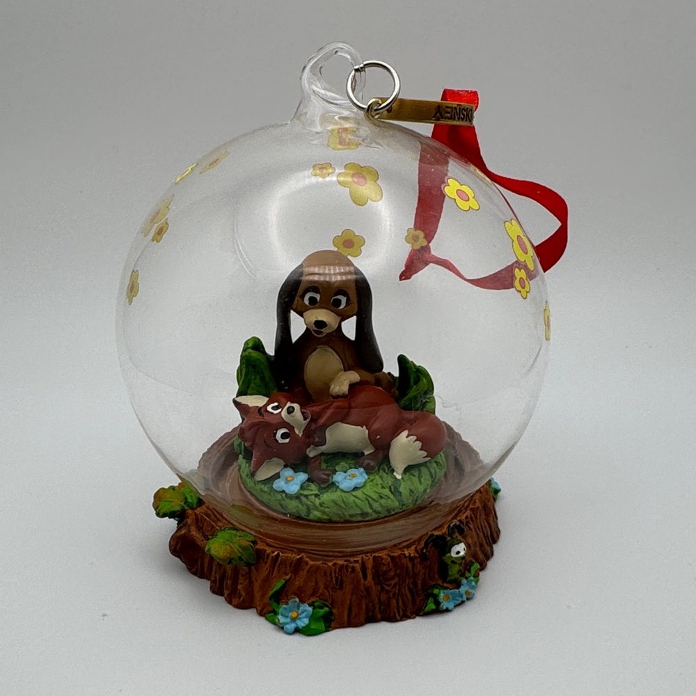 Disney The Fox and the Hound Legacy Sketchbook Christmas Ornament #16 - Picture 1 of 6